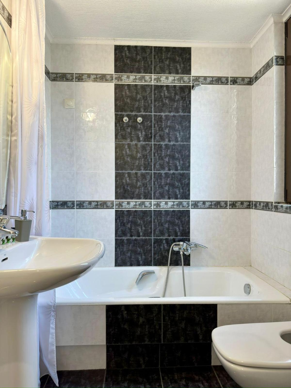 Glyfada Grand Residence Athènes Extérieur photo